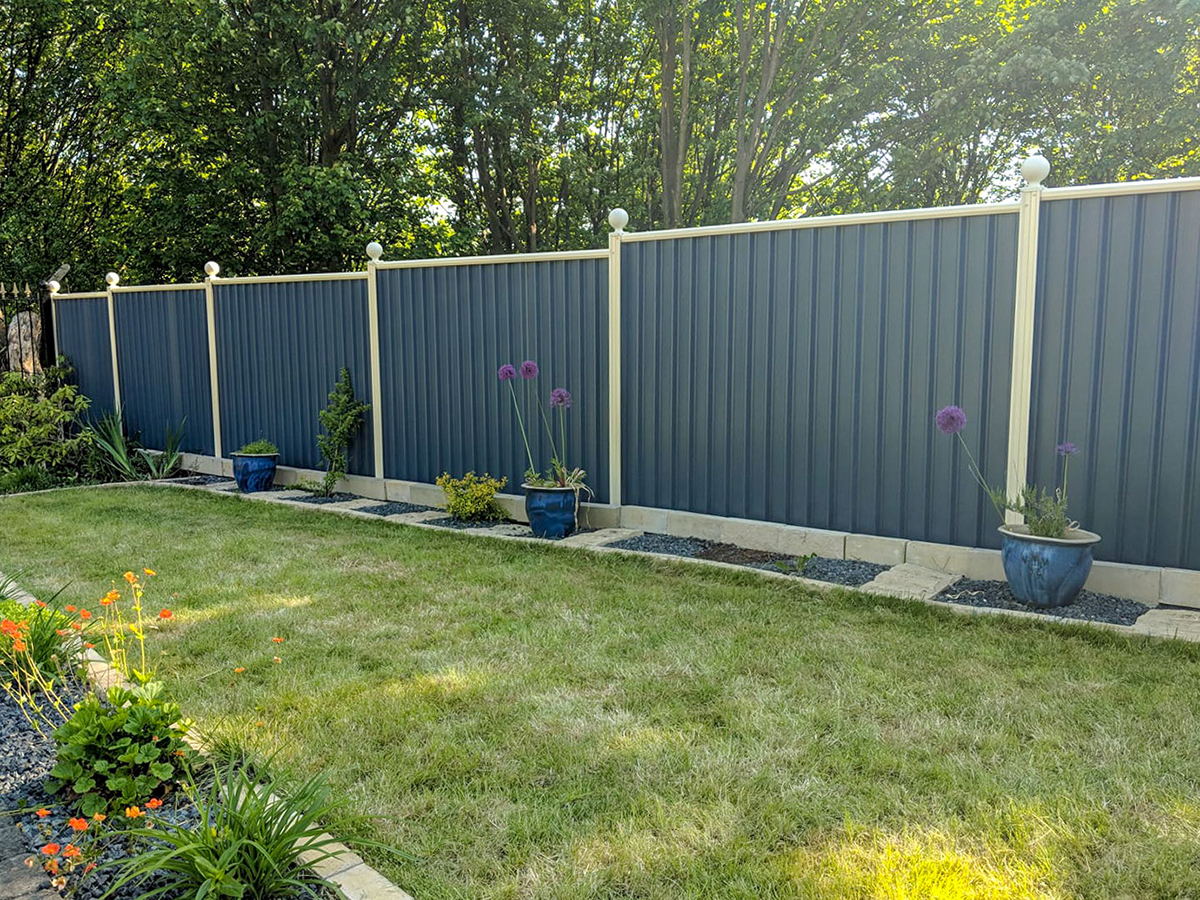 ColourFence Traditional Mix and Match Colours 12